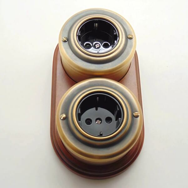 Подложка 2 местная, овал, "дуб почтенный", PE2OAK VINTAGE-BRASS Подложка 2 местная, овал, "дуб почтенный", PE2OAK VINTAGE-BRASS