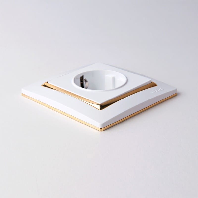 Дизайнерская рамка 1 местная, белый / золото, поликарбонат, W0011933 Werkel