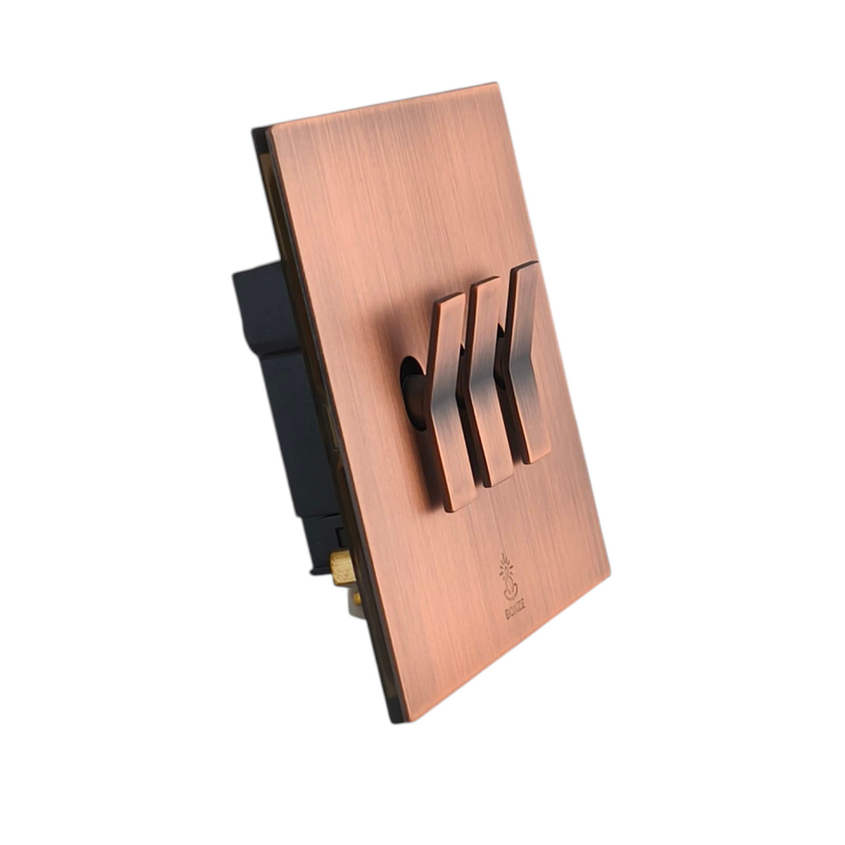 Дизайнерский выключатель Aura Медь браш, BAC3KBE Bonze трехклавишный Дизайнерский выключатель Aura Медь браш, BAC3KBE Bonze трехклавишный