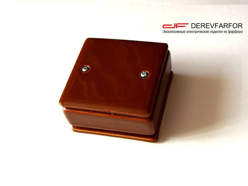 Корпус распределительной коробки ретро коричневый, N011.03.02 DerevFarfor, серия МонолитБлокхаус