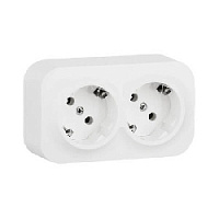 Дизайнерская розетка двойная с заземлением и шторками, белый, 782223 Legrand, серия Quteo