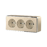 Дизайнерская розетка тройная с заземлением и шторками, шампань рифленый, W5073110 Werkel, серия Gallant