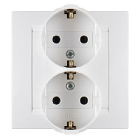 Дизайнерская розетка с заземлением, двойная, белый, 1590459-030 Simon, серия 15