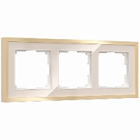 Дизайнерская рамка 3 местная, айвори / латунь, акрил, цинковый сплав, W0032851 Werkel