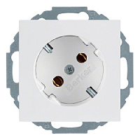 Дизайнерская розетка с заземлением, под углом 45º, полярная белизна, матовый, 47271909 Berker, серии S.1/B.3/B.7