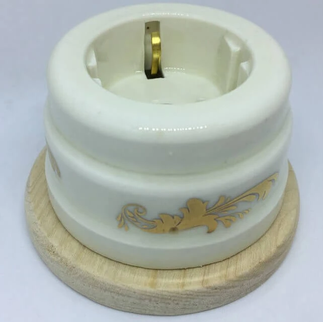 Ретро розетка электрическая с/з Золото РПЕ1-З ЦИОН Ретро розетка электрическая с/з Золото РПЕ1-З ЦИОН