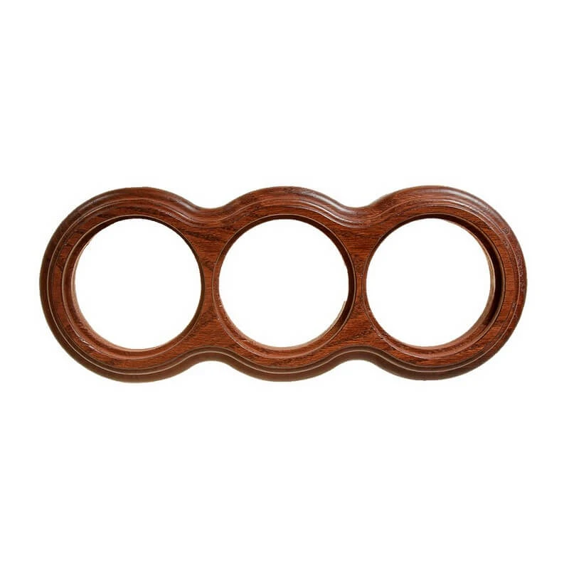 Рамка на бревно D300 мм. 3 местная, восьмерка, дуб коричневый НО33ДК300 Salvador Рамка на бревно D300 мм. 3 местная, восьмерка, дуб коричневый НО33ДК300 Salvador