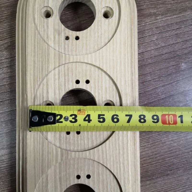 Накладка на бревно 220 мм. 2 местная, ясень натуральный, ОМРФ2-220 DecoWood Накладка на бревно 220 мм. 2 местная, ясень натуральный, ОМРФ2-220 DecoWood