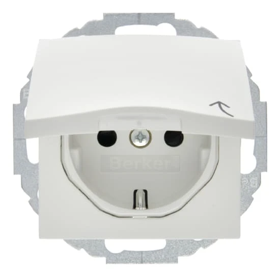 Дизайнерская розетка с заземлением и с крышкой, полярная белизна, матовый, 47441909 Berker, серии S.1/B.3/B.7 Дизайнерская розетка с заземлением и с крышкой, полярная белизна, матовый, 47441909 Berker, серии S.1/B.3/B.7