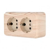 Дизайнерская розетка двойная с заземлением и шторками, сосна, 813525 LK Studio, серия LKStandard