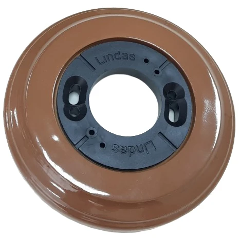 Рамка с пластиковой вставкой 1 местная, восьмерка, молочный шоколад, 251-МШ (KM) Lindas Рамка с пластиковой вставкой 1 местная, восьмерка, молочный шоколад, 251-МШ (KM) Lindas