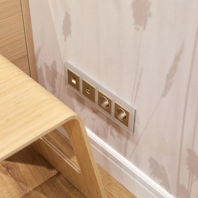 Дизайнерская розетка RJ-45, шампань рифленый, W1181010 Werkel Дизайнерская розетка RJ-45, шампань рифленый, W1181010 Werkel