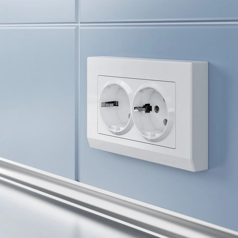 Дизайнерская двойная розетка с заземлением, белый глянцевый, W1172001 Werkel Дизайнерская двойная розетка с заземлением, белый глянцевый, W1172001 Werkel