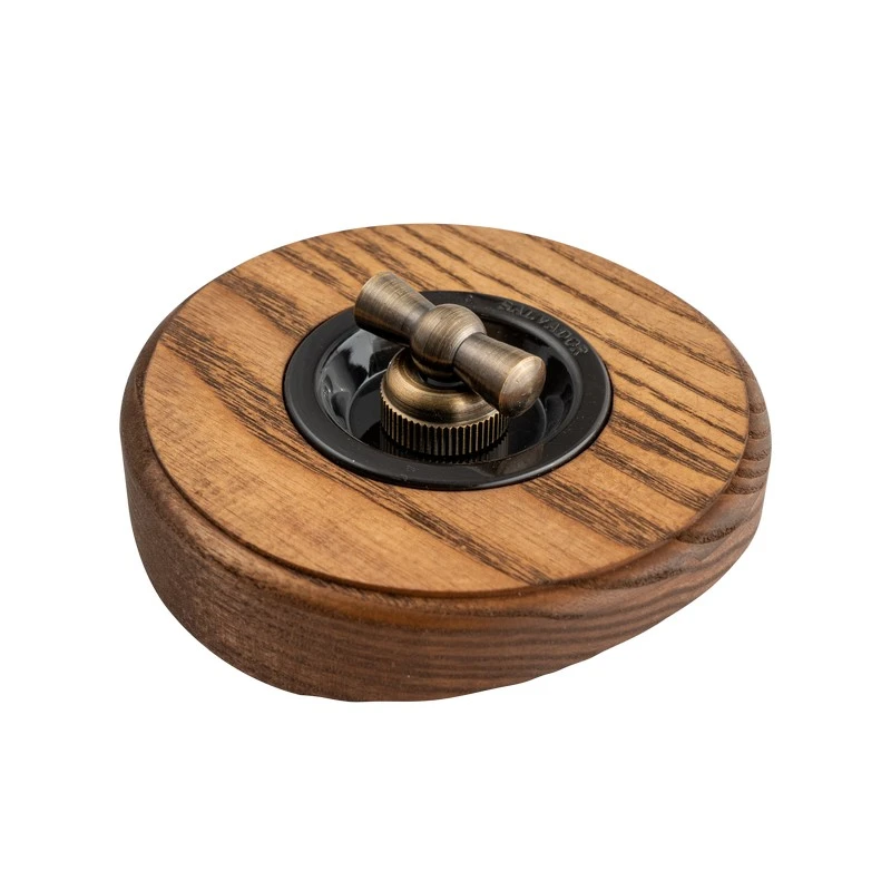 Накладка на бревно 220 мм. 1 местная, ясень в масле, СМСМ1кр-220 DecoWood Накладка на бревно 220 мм. 1 местная, ясень в масле, СМСМ1кр-220 DecoWood